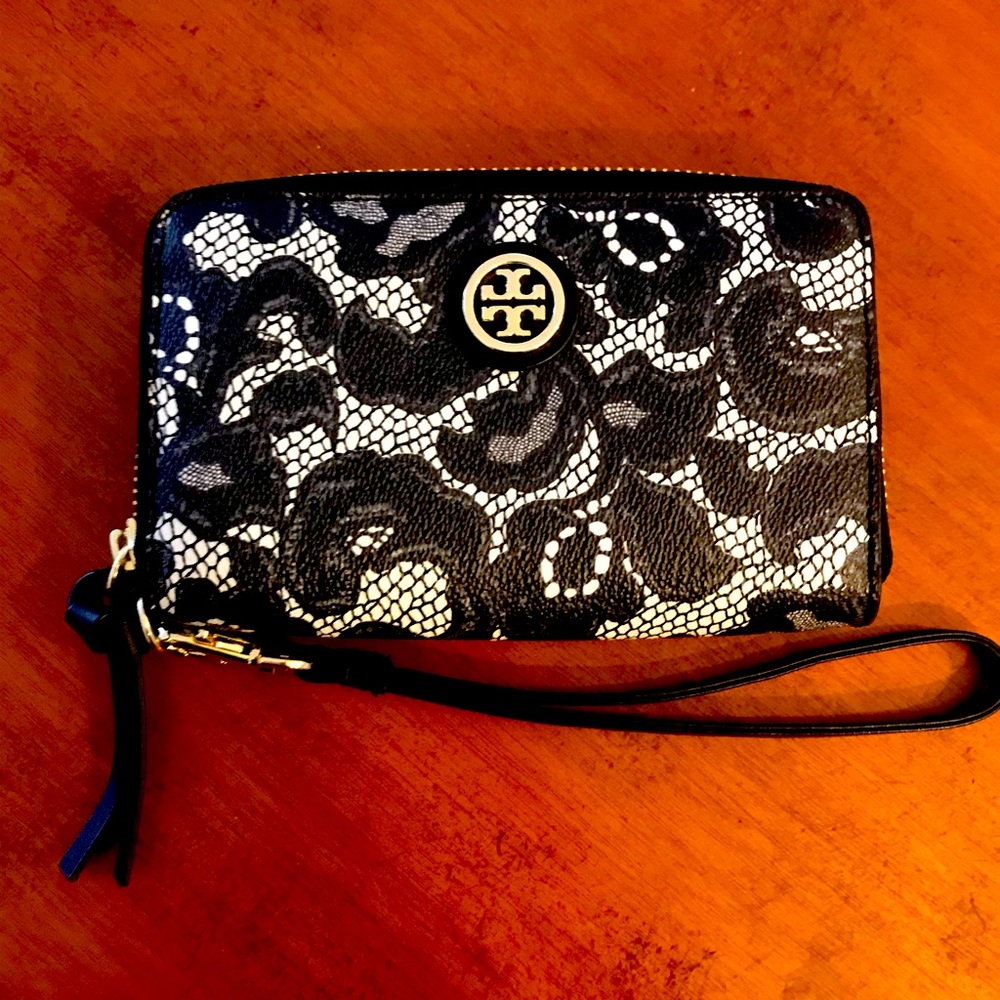 Tory Burch Black and White Wallet/Wristlet